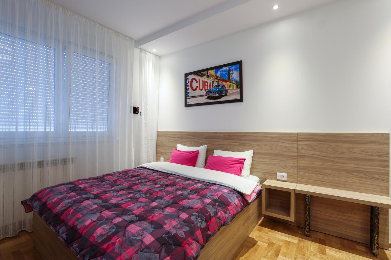 Apartment Promenada 30 Νόβι Σαντ Εξωτερικό φωτογραφία